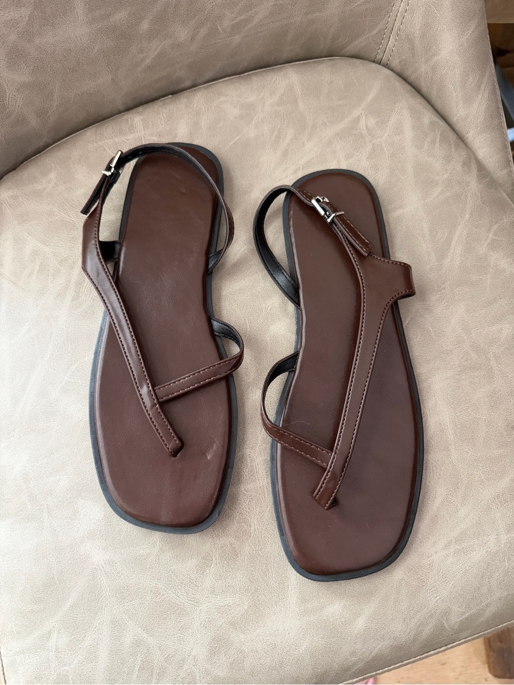 Women’s Brown Thong Sandals with Buckle Strap